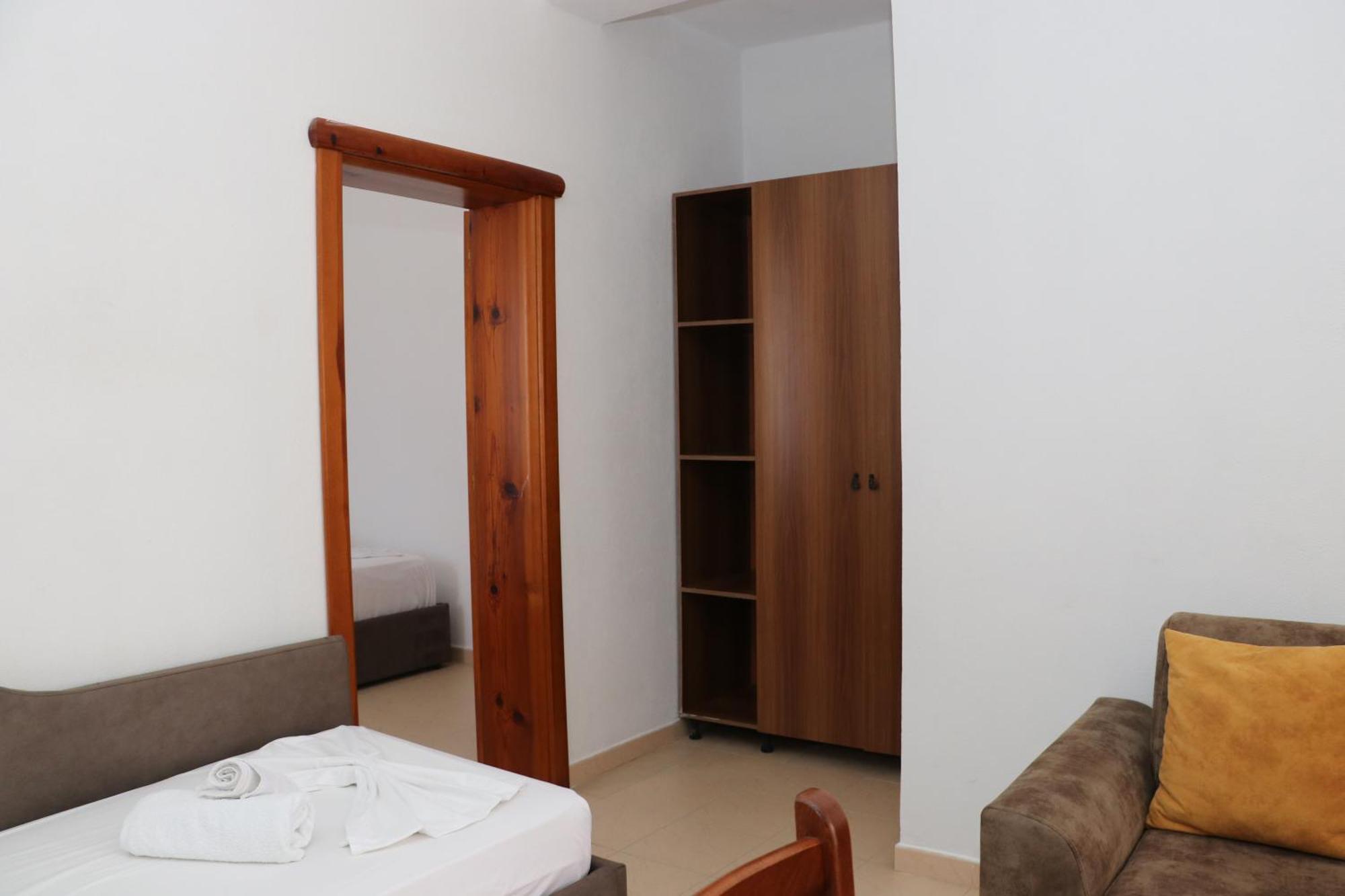 Apartment Celaj Velipoje Exterior photo